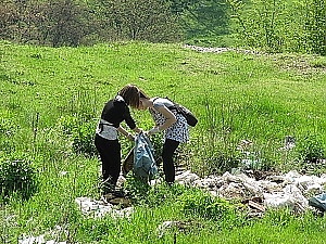 Дирекция на ПП "Врачански Балкан" се включва в кампанията Да изчистим България за един ден