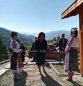  Нов кът за отдих за празника на Св. Петка в село Очин дол