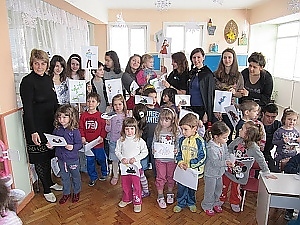Прилепно представление в детска градина "Щастливо детство"